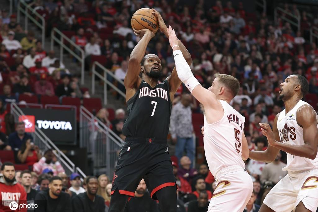 申京缺阵火箭反倒大胜 KD三节30分赛季最舒服一场?