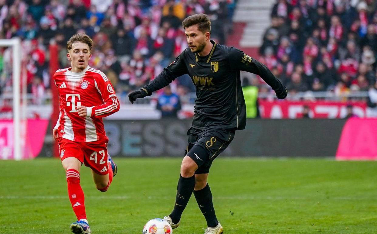 德甲最新积分榜揭晓:拜仁失利多特大胜,冠军争夺悬念重燃